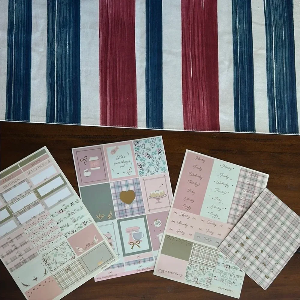Simply Gilded Charming Pink and Beige Stationery Set mix sizes